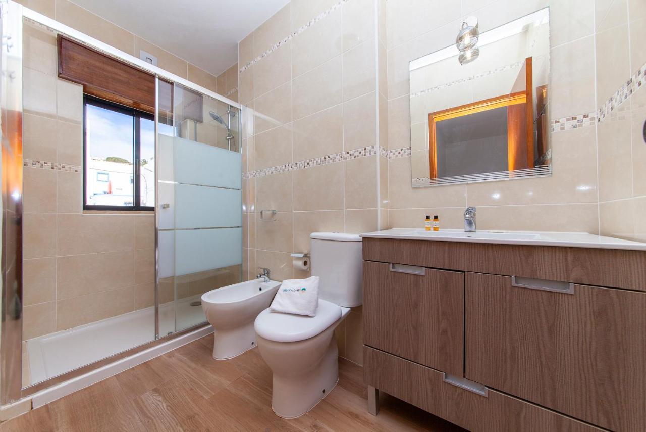 C17 - Suncliff Salema House Villa Bagian luar foto